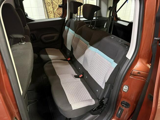 Citroen Berlingo Podnośnik automatyczny do podnoszenia wózków inwalidzkich