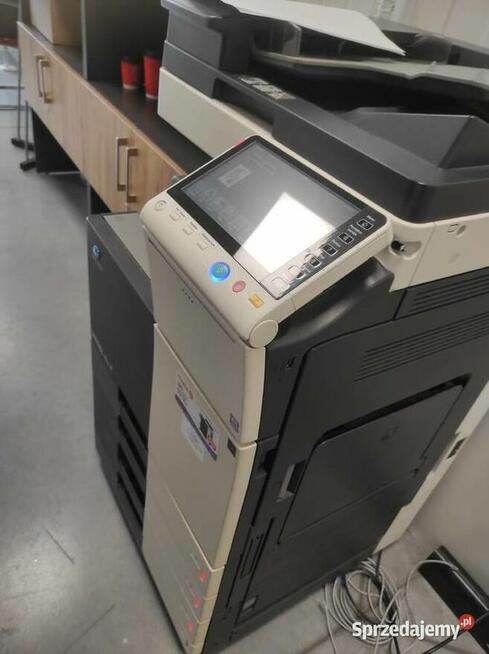 Syndyk sprzeda kserokopiarkę KONICA MINOLTA model C284e