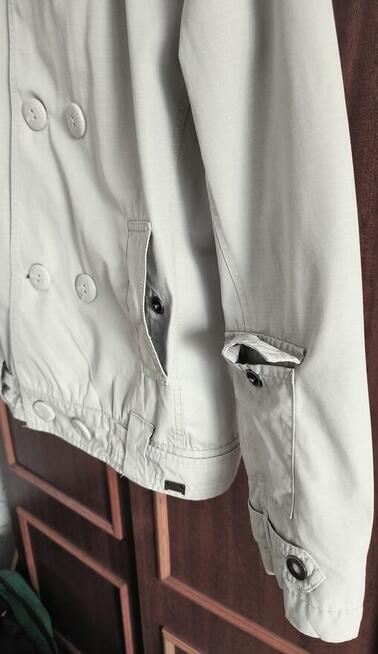 Kurtka wiatrówka XL