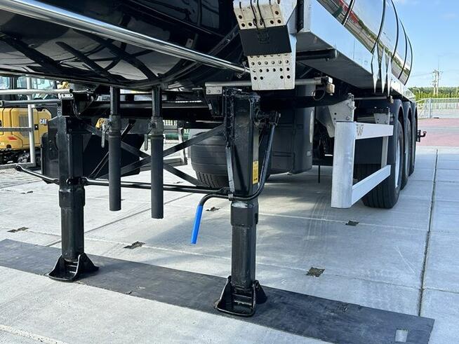 CYSTERNA DO PRZEWOZU BITUMU LAG 0-3-39T