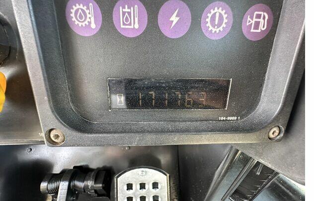 ŁADOWARKA GĄSIENICOWA MARKI CATERPILLAR 973C