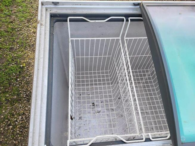 Zamrażarka skrzyniowa sprawna z szybą, wolnostojąca Caravell