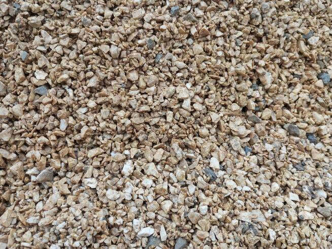 Grys 2-8mm pod kostkę pozostały po inwestycji, 2.5m3 załadun