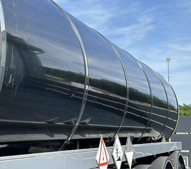 CYSTERNA DO PRZEWOZU BITUMU LAG 0-3-39T