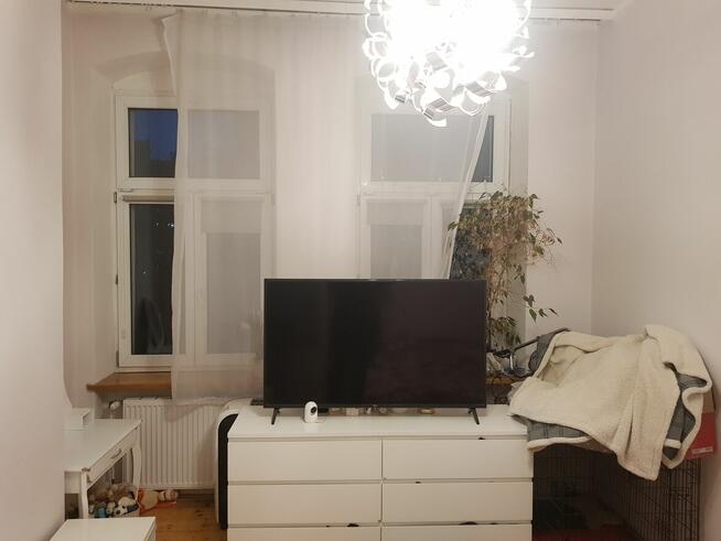 sprzedam 51metrow 2pokoje 2 pietro