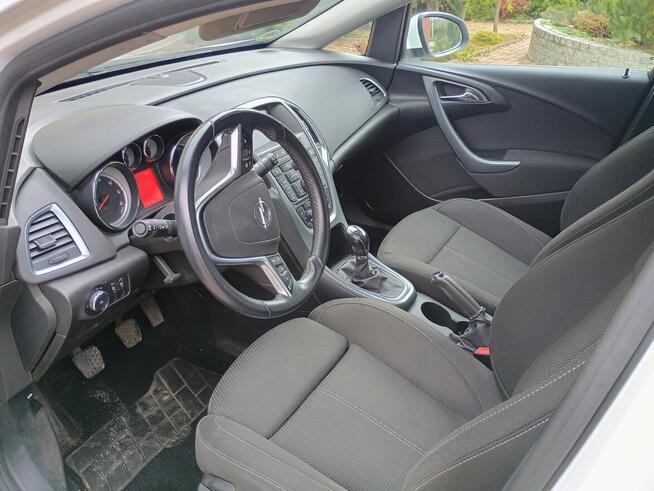 Opel Astra J 1,6 CDTI Sports Tourer, 2014r.