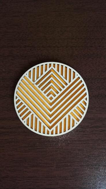 Drewniane Kolorowe Ażurowe Podkładki Pod Kubek