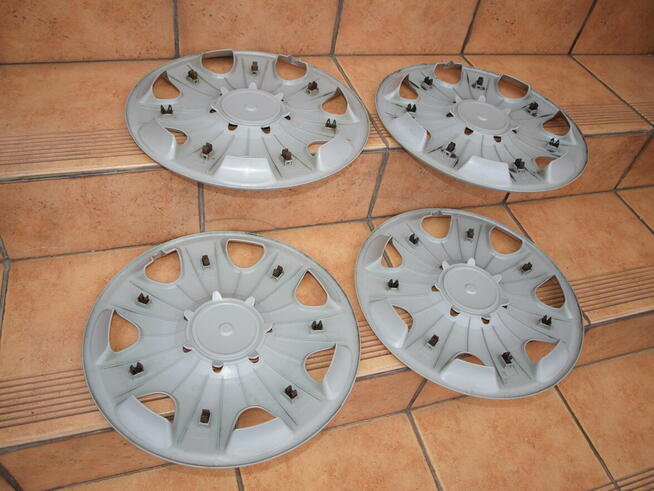 VW Polo kołpaki 14 oryginalne (komplet 4 sztuki)