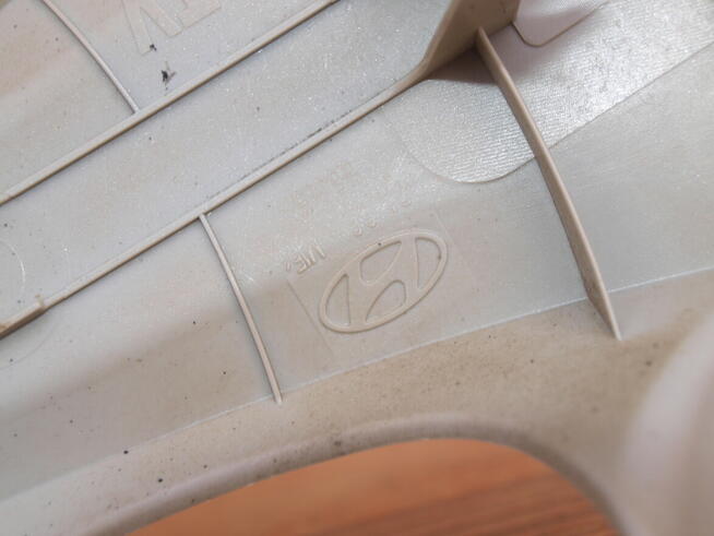 Hyundai kołpaki 15 oryginalne (komplet 4 sztuki)