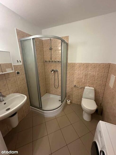 Al. M. Kromera, 2 pokoje, balkon, garaż