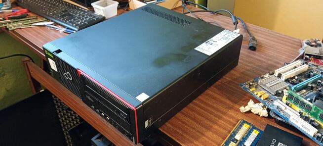 Komputer i5 4570 4x3.2 GHz 16 GB RAM Dysk 512 SSD Radeon R7