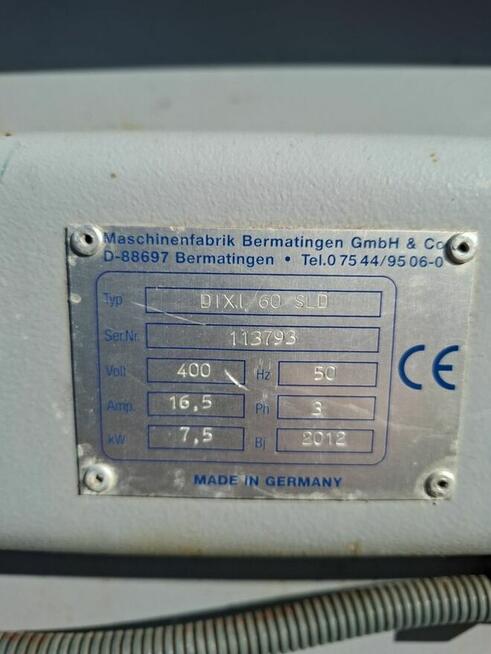 Prasa pozioma kanalowa do odpadów foli makulatury kartonu