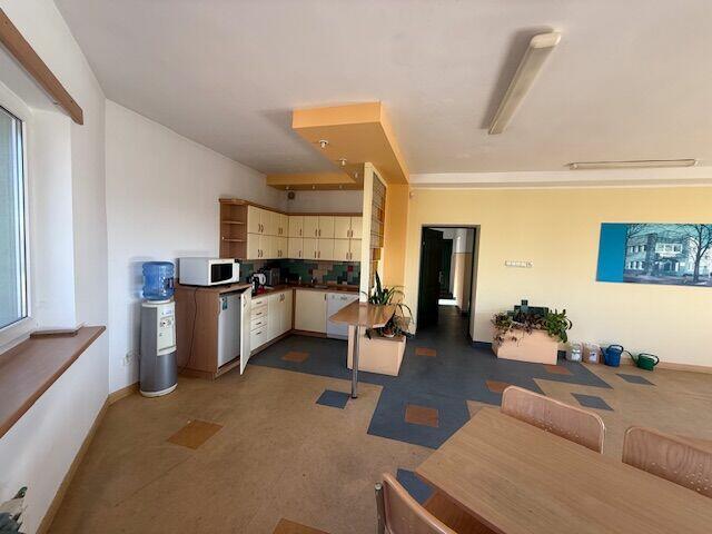 Błonie miasto, czynny obiekt produkcyjno-biurowy