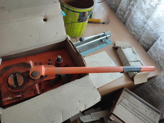 Wyprzedam narzędzia budowlane / materiały budowlane