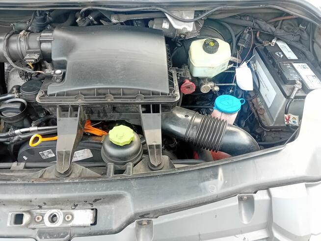 Sprzedam VW Crafter 50 AUTOBUS 21 osób Klima 2009