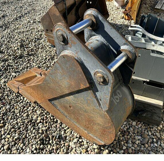 UŻYWANA ŁYŻKA KOPIĄCA Komatsu PW160-7EO