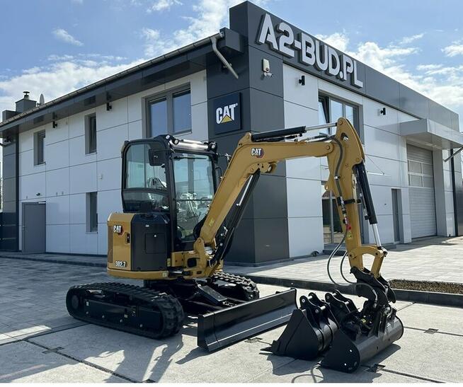 FABRYCZNIE NOWA MINIKOPARKA CATERPILLAR 302 CR