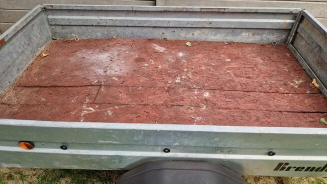 Przyczepka samochodowa lekka