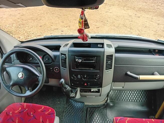 Sprzedam VW Crafter 50 AUTOBUS 21 osób Klima 2009