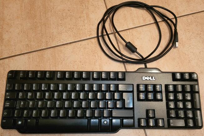 Komputer Dell Optiplex 990 Core i5 2400 / 6 GB / 465 GB