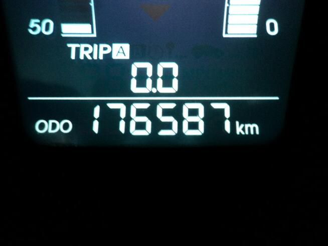 sprzedam ladnego HYUNDAIA IX-20 z 2012r 1.4 CRDI 90KM