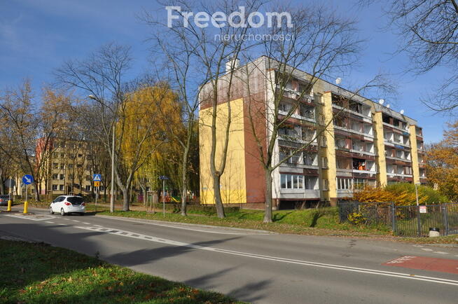 Przytulne dwa pokoje z garderobą na Sikorniku