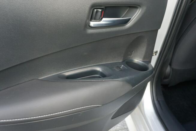 Toyota Corolla zarejestrowana i ubezpieczona w polsce, bardzo ekonomiczna, zadbana,