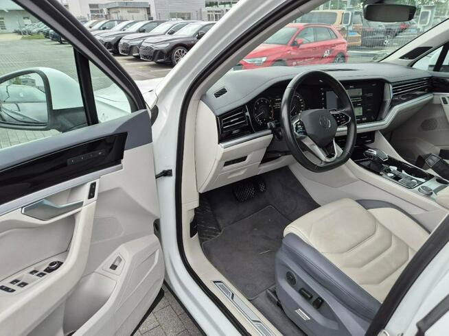 Volkswagen Touareg 3.0 V6 TFSI 4Mot. Elegance, bezwypadkowy, serwisowany, gwarancja