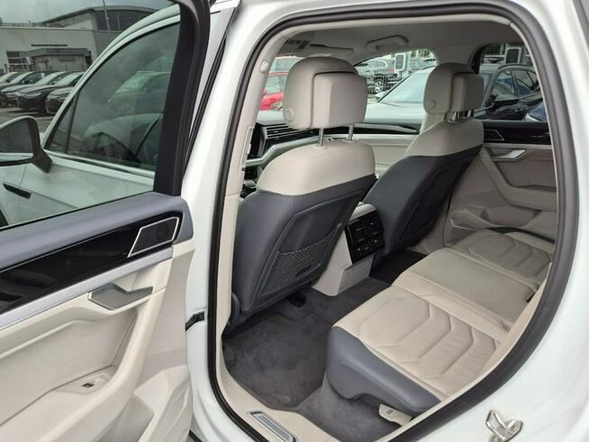Volkswagen Touareg 3.0 V6 TFSI 4Mot. Elegance, bezwypadkowy, serwisowany, gwarancja