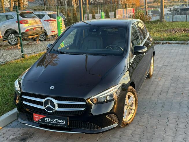 Mercedes B 200 2.0 / 150KM FULL LED Automat Nawigacja Ambient Skóra Grzane Fotele