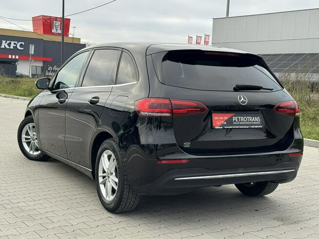 Mercedes B 200 2.0 / 150KM FULL LED Automat Nawigacja Ambient Skóra Grzane Fotele