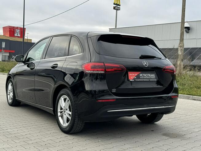 Mercedes B 200 2.0 / 150KM FULL LED Automat Nawigacja Ambient Skóra Grzane Fotele