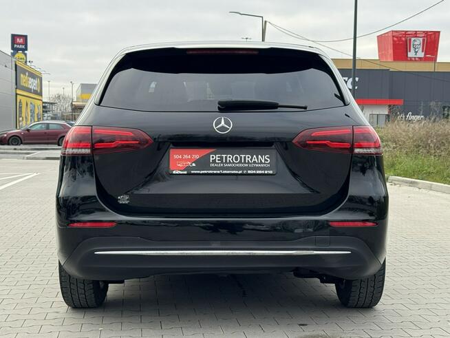 Mercedes B 200 2.0 / 150KM FULL LED Automat Nawigacja Ambient Skóra Grzane Fotele