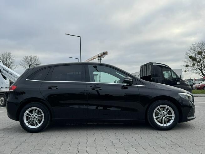 Mercedes B 200 2.0 / 150KM FULL LED Automat Nawigacja Ambient Skóra Grzane Fotele