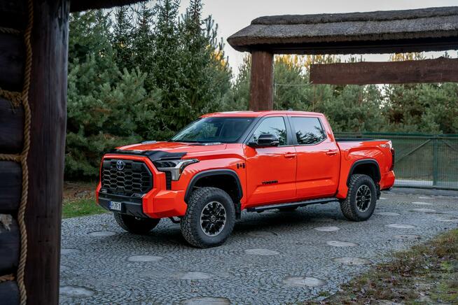 Toyota Tundra i-FORCE MAX HYBRID 3.4 V6 / Bezwypadkowa