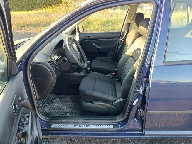 Volkswagen Golf 1.6 02r