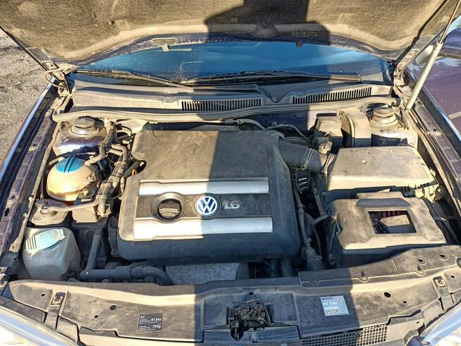 Volkswagen Golf 1.6 02r
