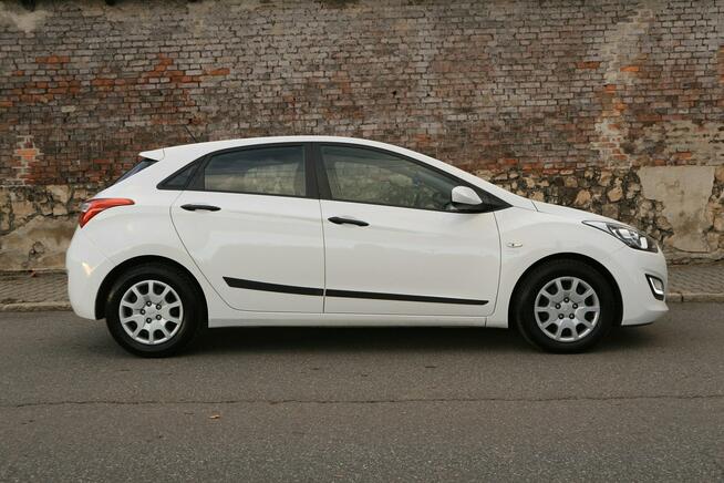 -20-lecie Hyundai-Lampy LED-Czujniki Parkowania-Serwis-1 Właściciel