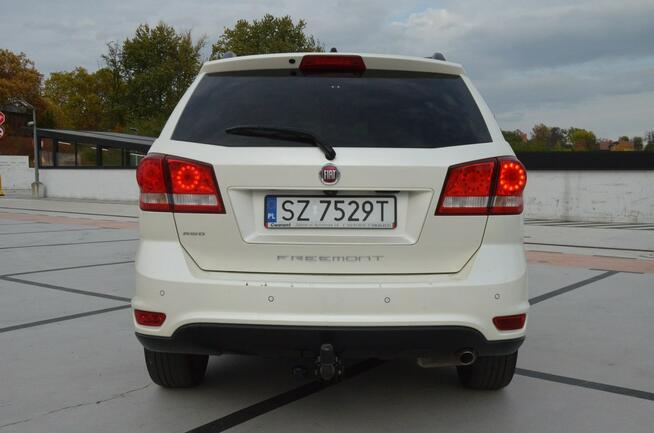 Fiat Freemont 170 KM aut. Black Code 4x4/ Navi PL/ DVD/ Kamera/ Grzania/ Parktronic