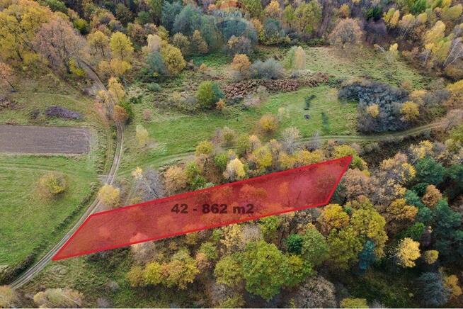 Działka leśna 862 m² w Oczkowie