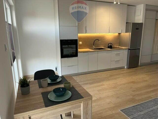 Duże jednopokojowe mieszkanie Park Południe