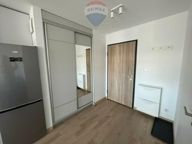 Duże jednopokojowe mieszkanie Park Południe