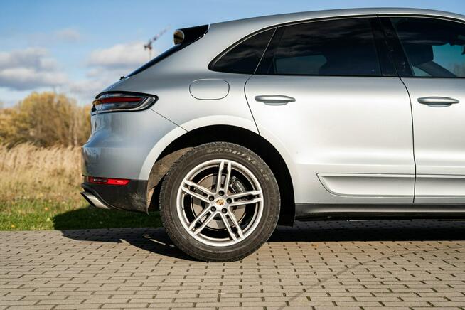 Porsche Macan bogata wersja wyposażenia, FV Marża