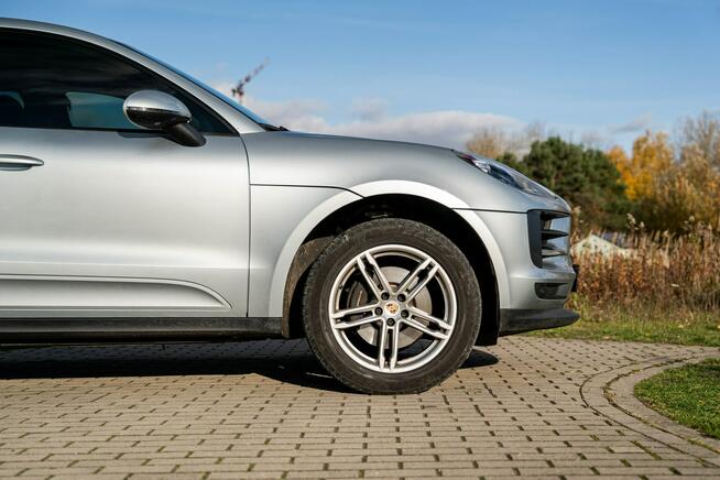 Porsche Macan bogata wersja wyposażenia, FV Marża
