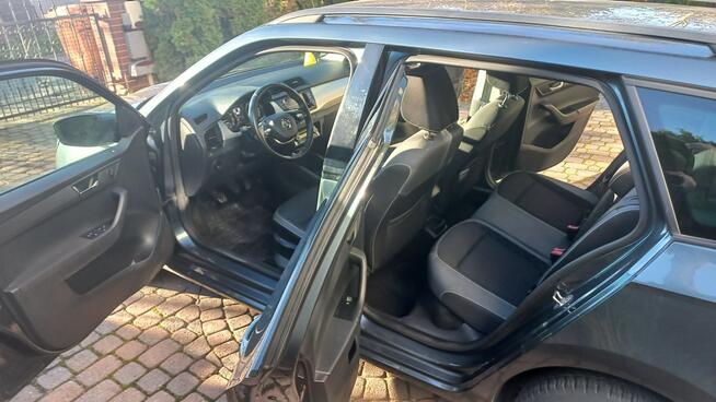 Škoda Fabia Kamera cofania Climatronik Kier.wielof. KeyLess Grz.fotele 27 netto FV