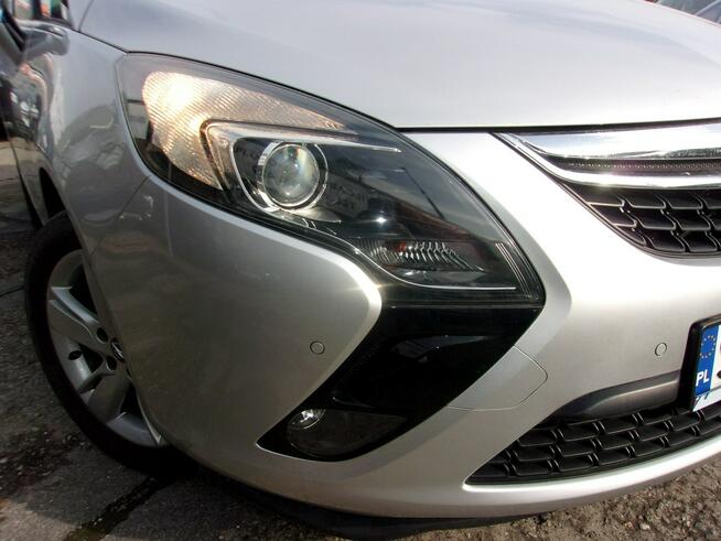 Opel Zafira 7 OsóbTourer 1.4 Turbo Österreich Edition