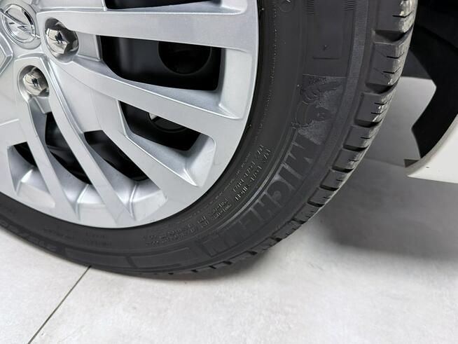 Opel Vivaro 2.0 Diesel 122KM L4H1 *Exclusive * AppleCar * KeyLess* Automat * F-VAT