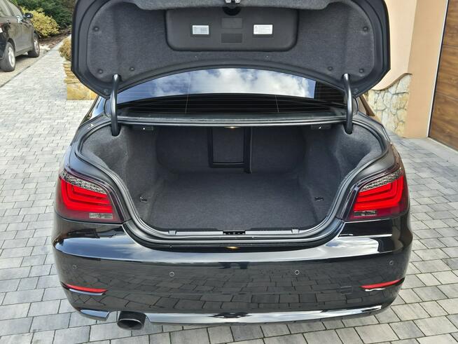 BMW 520 2009r, Bogata wersja, Wyjątkowo Zadnana, Z Niemiec