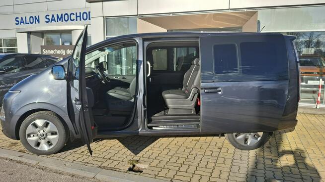 Hyundai Staria Smart Vip - 1.6 T-GDI HEV 6AT 2WD 225KM