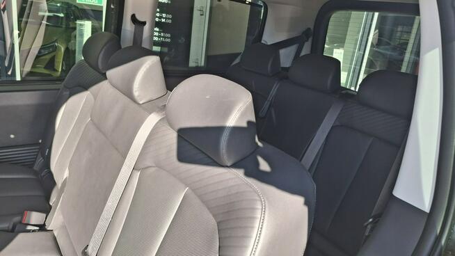 Hyundai Staria Smart Vip - 1.6 T-GDI HEV 6AT 2WD 225KM